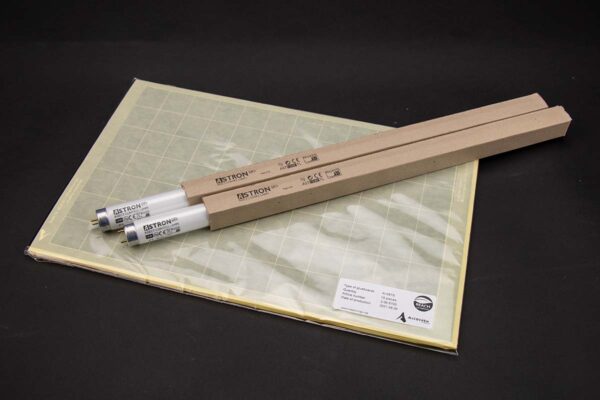 Glueboard lamp Pluslight 30 year set
